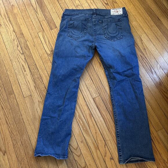 True Religion Mens Jeans, 38x32 - Relaxed Straight "Ricky" - Picture 7 of 16